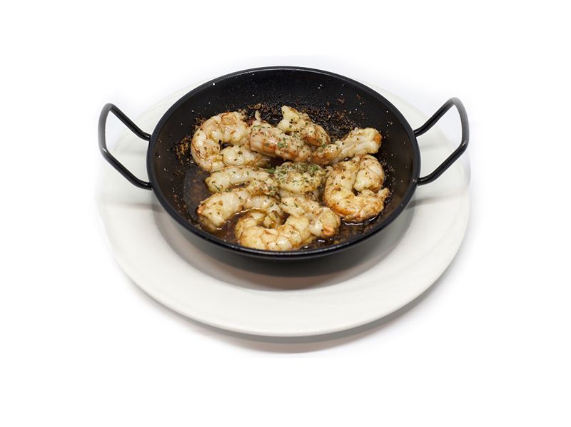 Cazuela de gambas al ajillo